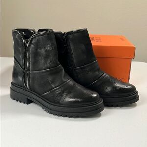 Miz Mooz Black Leather Ankle Boots